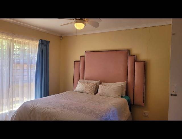 3 BEDROOM TOWNHOUSE FOR SALE IN BEACON BAY